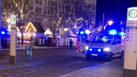 У Німеччині внаслідок теракту на ярмарку загинули щонайменше 11 людей